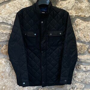 GAP Men's Black Quilted Shirt Jacket with Blue Interior